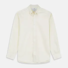 Cream Weekend Fit Hayne Shirt With Dorset Collar And 1-Button Cuffs